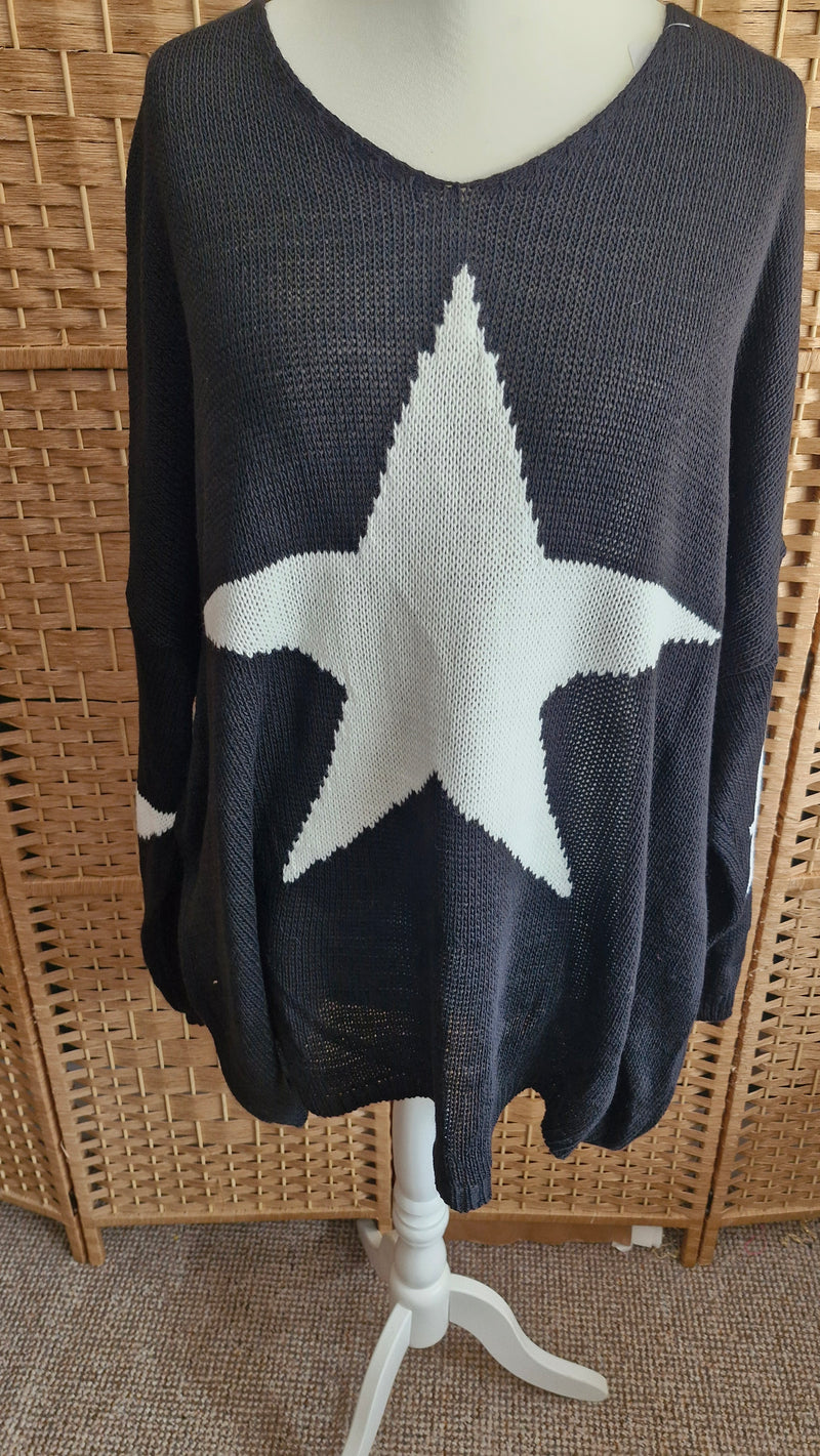 Slouchy White Knit Star Jumper - Black